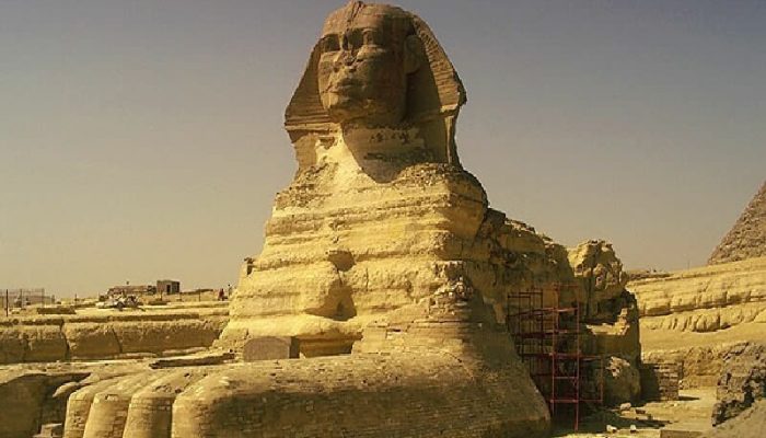 Великий Сфинкс –  самое посещаемое туристами место в Египте.