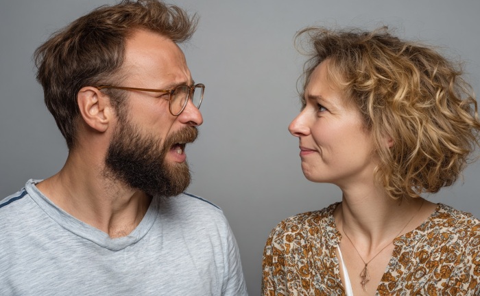 Газлайтерам следует дать отпор.