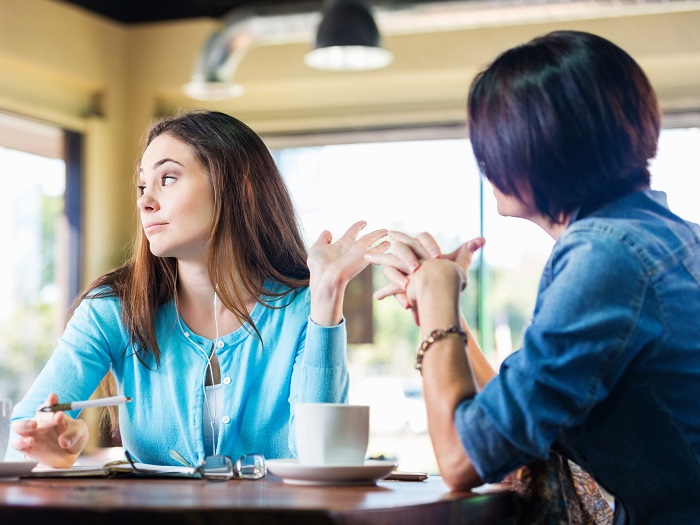 Токсичная дружба. / Фото: marieclaire.ru