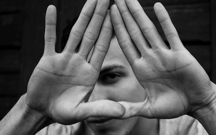 Не смотрите на себя через призму других.