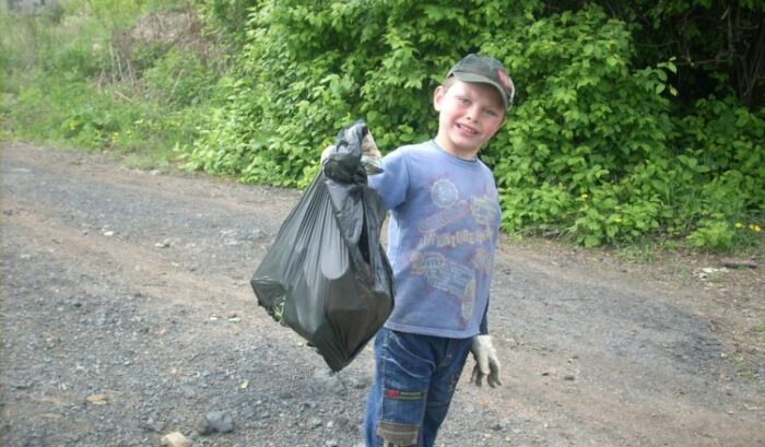 Расхламиться вам поможет даже карапуз! / Фото: priziv.smi44.ru