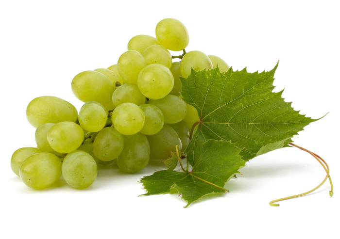 Виноград строго противопоказан диабетикам.