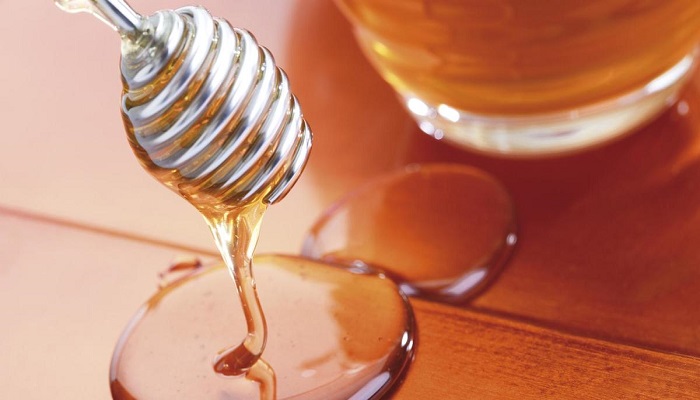 Можно ли растапливать мед в микроволновке. / Фото: newstracker.ru
