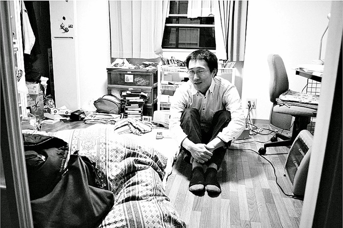 Добровольные отшельники Японии. /Фото: blogs.culturamas.es Добровольные отшельники Японии. /Фото: blogs.culturamas.es