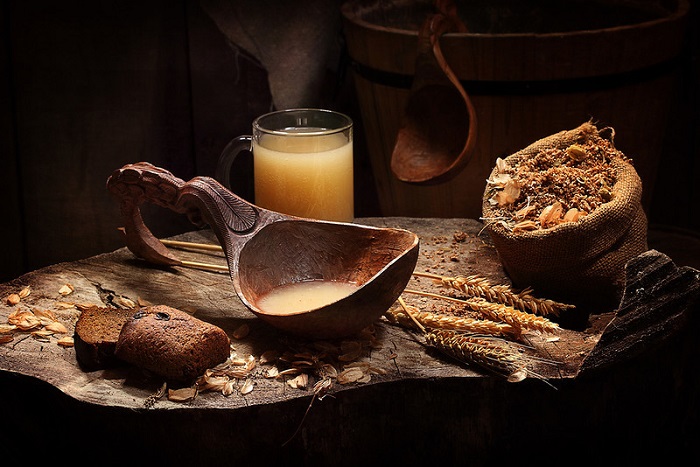 В древнерусских источниках разве что про хлеб да мёд писали. /Фото: pikabu.ru