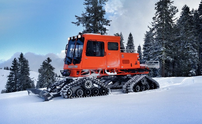 Создатели ратраков: 6 компаний-производителей машин для покорения снежных склонов