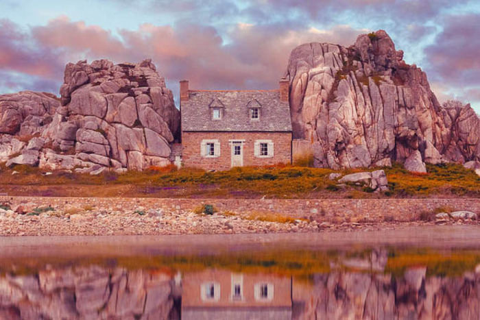 Обыкновенный дом также может стать необычным. /Фото: rozavitriv.com