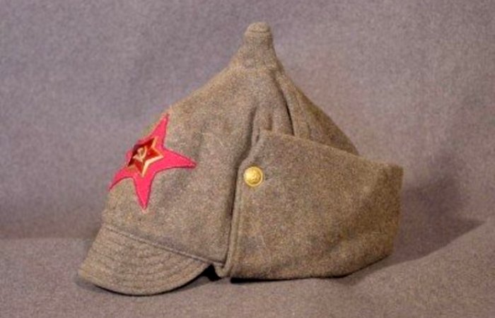 Советская будёновка: как менялось название суконного шлема, и почему он не «дожил» до войны