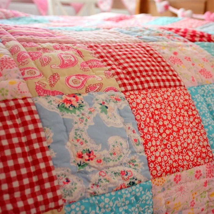 Кто бы мог подумать, что в СССР переизобрели пэчворк. /Фото: pasionaria.ru