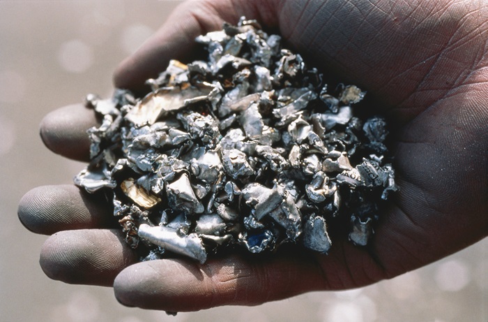 Такой распространённый металл - и такая удивительная технология добычи. /Фото: naked-science.ru