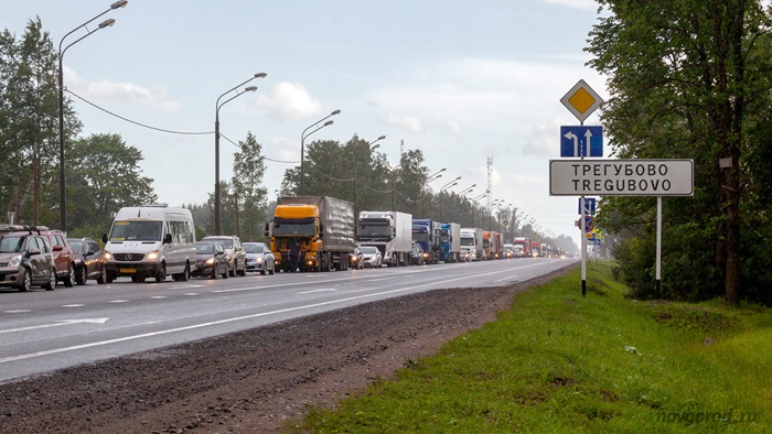 Из-за пробок и сложного рельефа считается самой опасной. /Фото: m.novgorod.ru