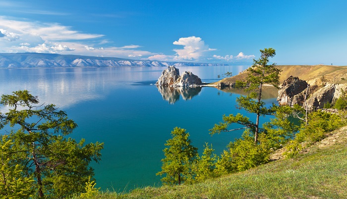 Озеро, которое застало динозавров. /Фото: sputnik8.com