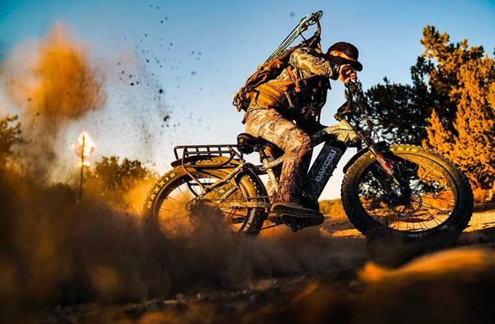 Электровелосипед - вообще очень удобная штука для армии. /Фото: samoform.ru