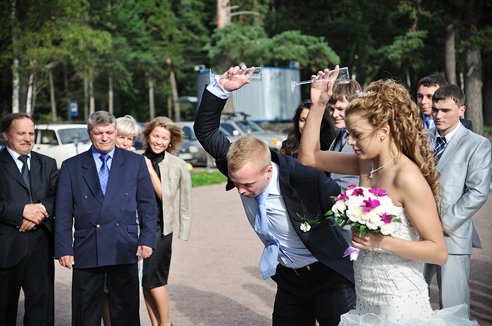 Сильно изменённый древний ритуал. /Фото: wedding-life.ru