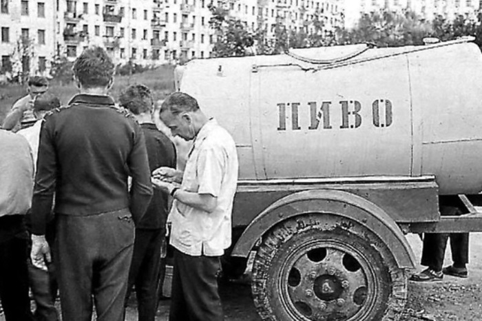 Иностранцы советское пиво не очень жаловали. /Фото: souspark.ru