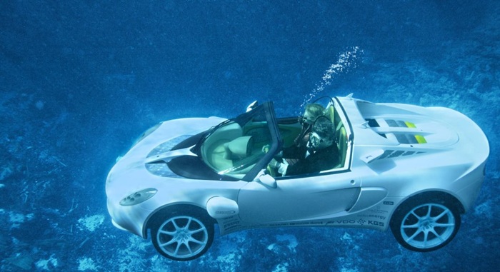 It's hard to imagine why they made a car for underwater driving unsealed. It's hard to imagine why they made a car for underwater driving unsealed.