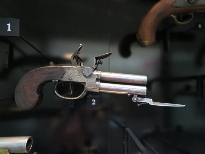 Один из самых первых карманных пистолетов 18 века. /Фото: cyclowiki.org