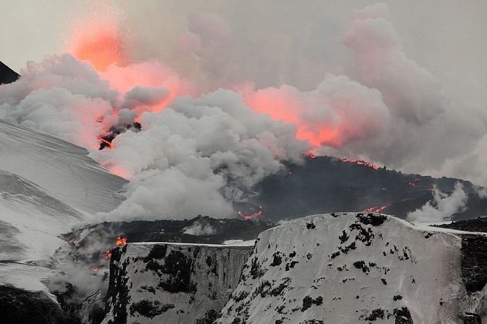 Извержение вулкана возродило интерес к проекту. /Фото: wikipedia.org