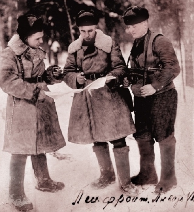 В советской армии ушанки были распространены давно и повсеместно. /Фото: livinghistory.ru
