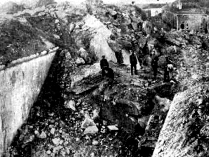 Руины бельгийского форта в 1914 году. /Фото: curieuseshistoires-belgique.be