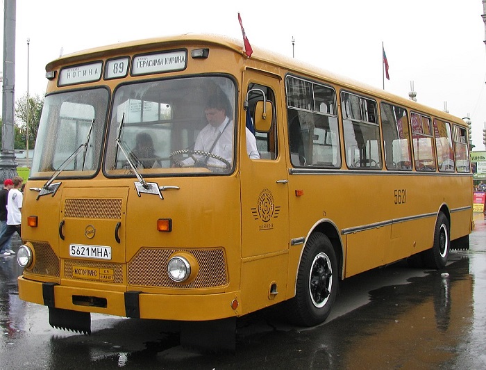  ЛиАЗ-677 1960-х гг. производства с оплёткой на руле. /Фото: wikipedia.org