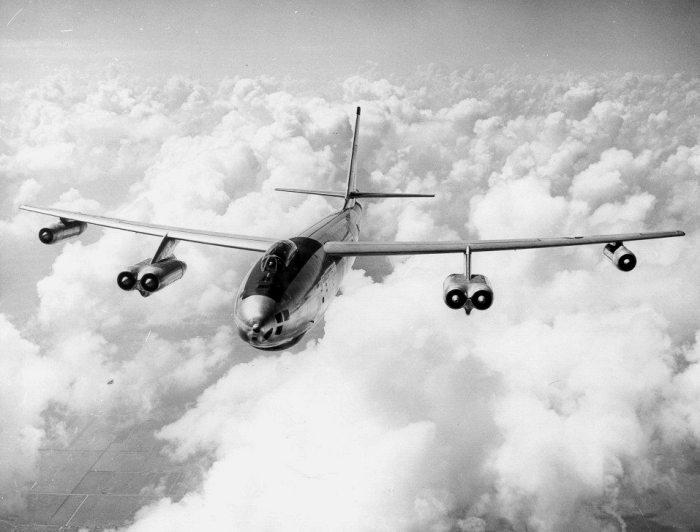 Самолет, с которого сбросили водородную бомбу. /Фото: avgeekery.com