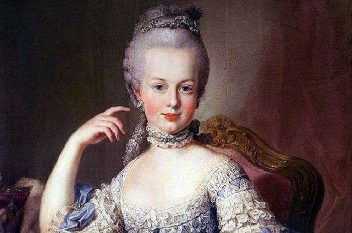 Фраза о булочках бриошь стала роковой для французской королевы. /Фото: 078.com.ua