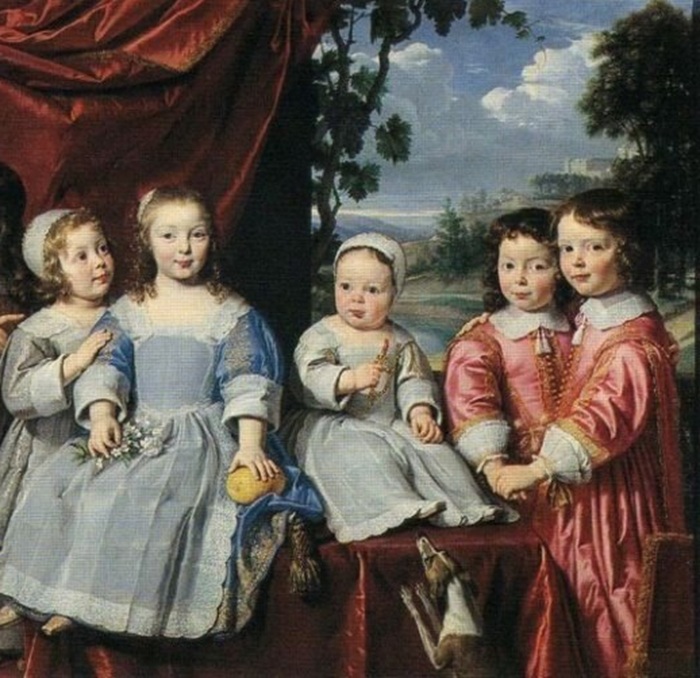 Когда-то детский гардероб имел ровно противоположную градацию цветов, чем сегодня. Когда-то детский гардероб имел ровно противоположную градацию цветов, чем сегодня.