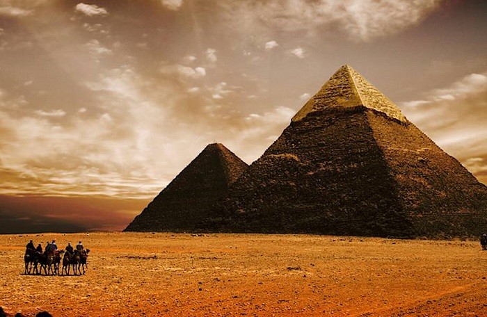 Для султана пирамиды Гизы были ненужным древним остатком. /Фото: travelask.ru