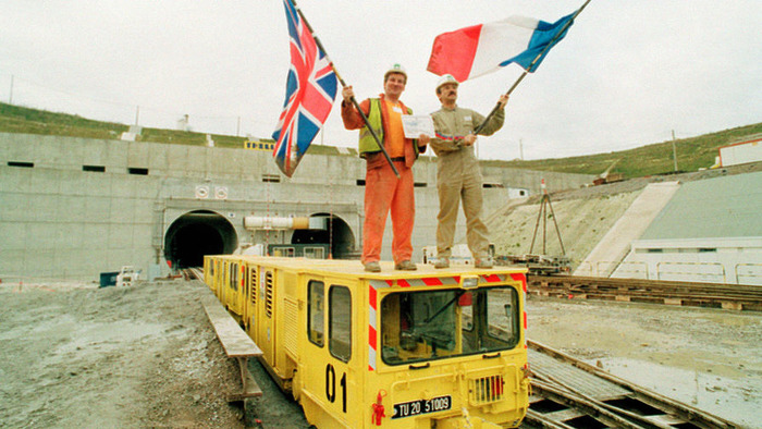 Завершение строительства тоннеля сопровождалось громким праздником. /Фото: gazeta.ru