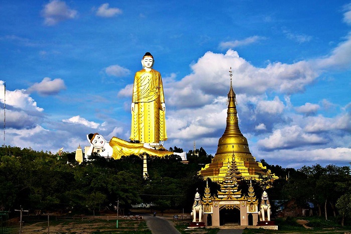 В Мьянме есть собственный высокий Будда. /Фото: orangesmile.com