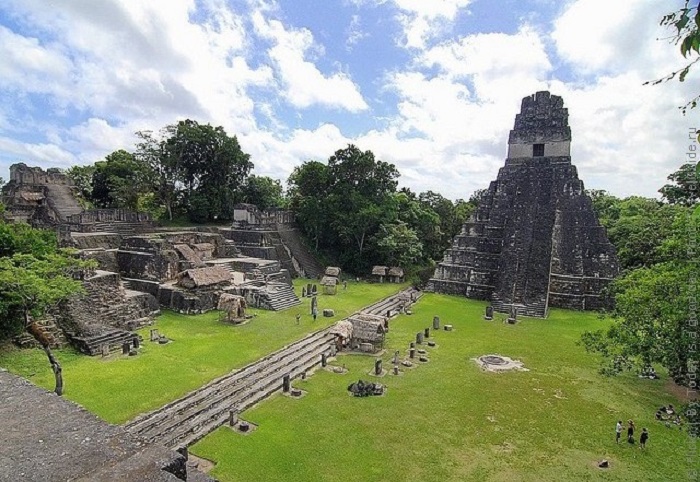 Самый известный храмовый комплекс майя. /Фото: phototravelguide.ru