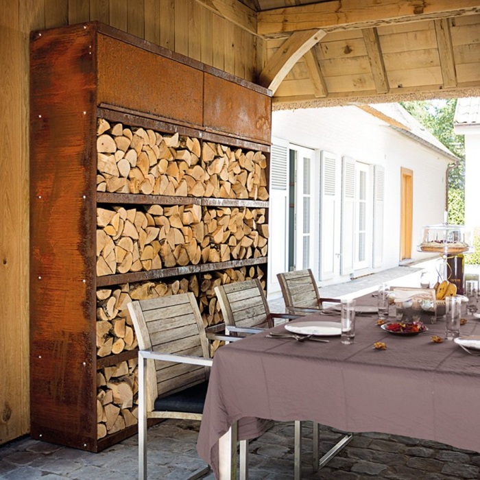 Поленница с дровами стала и подсудимой, и деодандом.