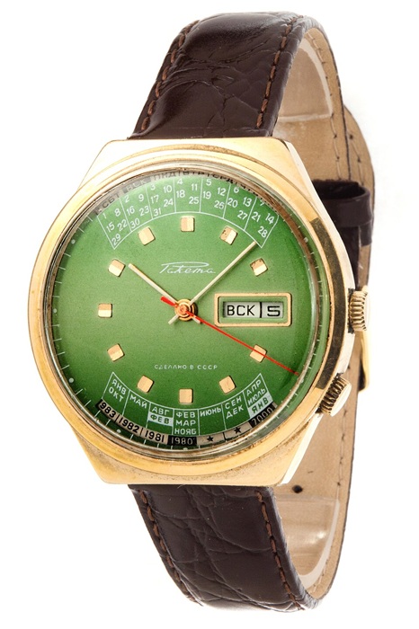 Самые популярные часы, доступные от мала до велика.