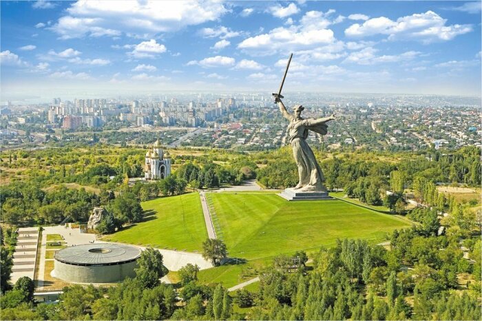 Российская статуя-рекордсмен. /Фото: wikiway.com