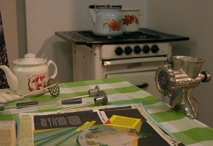 Кухонная утварь, которая переживёт буквально всё. /Фото: design-homes.ru