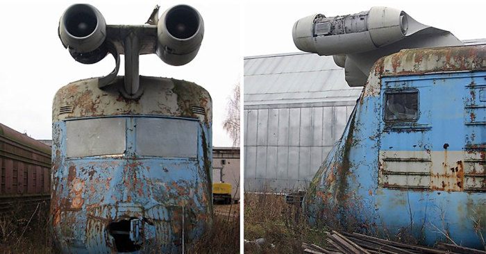 Невостребованный советский скоростной поезд простоял под открытым небом 30 лет / Фото: snobium.com