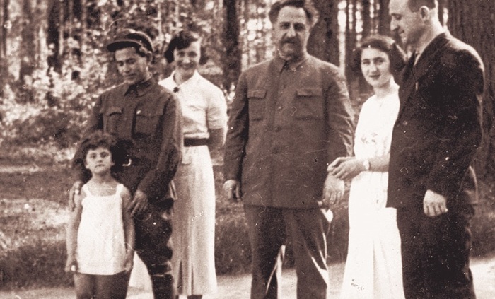 Сталин не поощрял образ жизни Евгении / Фото: moiarussia.ru