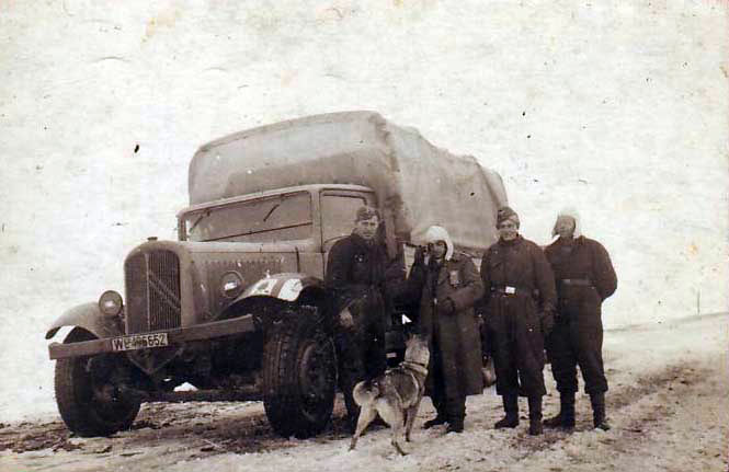 А вот у солдат советской армии такие грузовики, полученные в качестве трофеев, работали практически идеально / Фото: dotu.org.ua