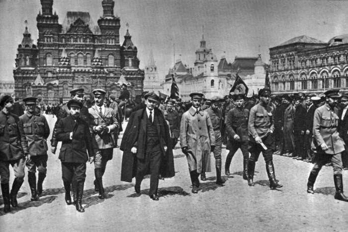 Поводов, чтобы перейти на сторону большевиков у офицеров царской армии было немало / Фото: kavkaz.mk.ru