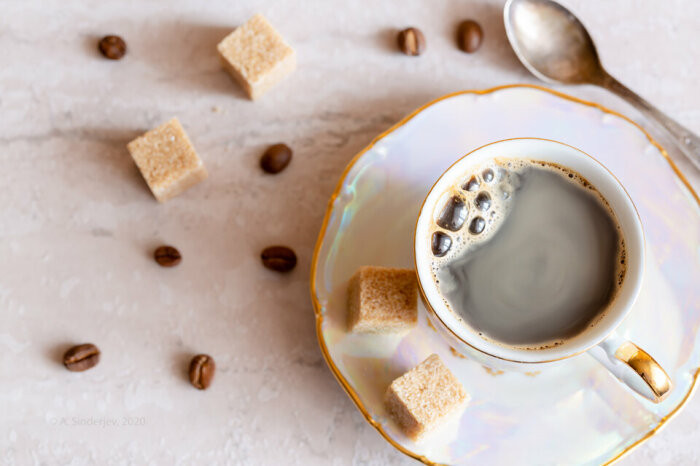 Кофе в любом виде отлично справляется со своей целью - радует удивительным вкусом и ароматом / Фото: yandex.ua