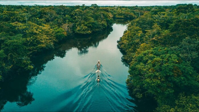 Не так давно ученым удалось выяснить, что непосредственно под дном Амазонки протекает другая река / Фото: YouTube