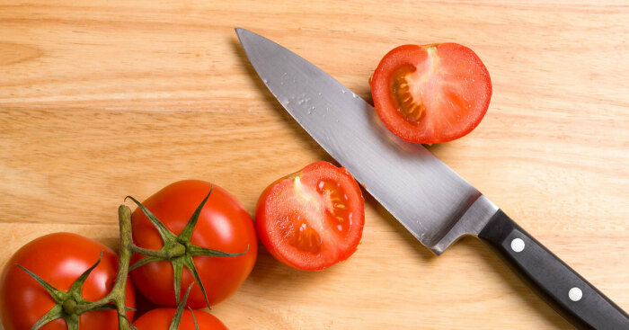 Нестандартный способ заточки ножей в домашних условиях поможет сделать их идеально острыми / Фото: popmech.ru