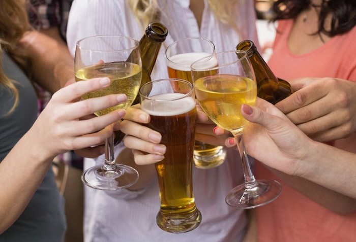 Даже от небольшого количества алкоголя может появиться перегар / Фото: forum.facmedicine.com