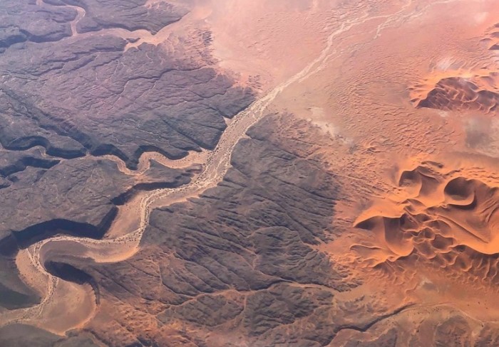 Когда-то на территории Сахары протекала огромная река, которая могла бы быть двенадцатой по величине на планете / Фото: travelask.ru