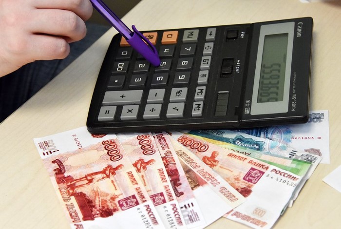 Подсчитайте семейный бюджет и откажитесь от кредитов и рассрочек / Фото: oblgazeta.ru
