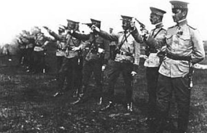 Имперская армия./ Фото: liveinternet.ru Имперская армия./ Фото: liveinternet.ru