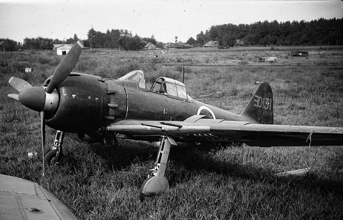 Mitsubishi A6M Zero.