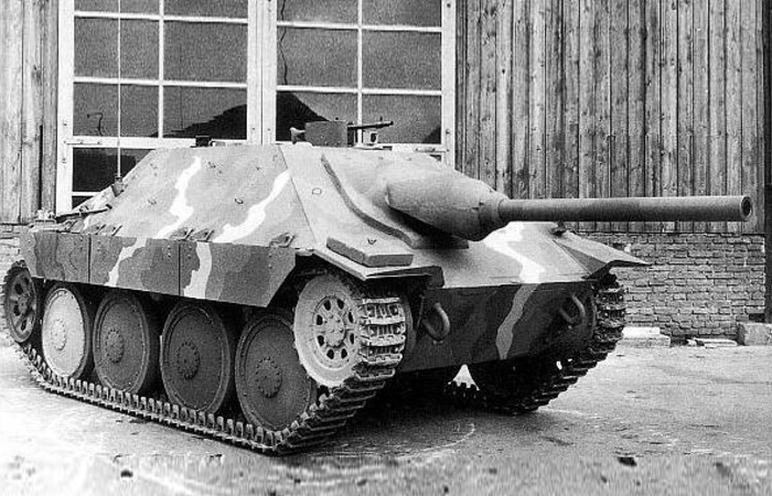 Странный танк Хетцер