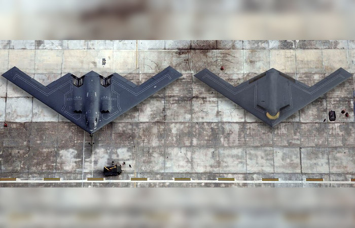 По сравнению с В-2 он оснащён лучше По сравнению с В-2 он оснащён лучше